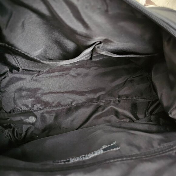 Kenneth Cole Reaction Vegan Pebble Leather Pocket Black Shoulder Bag - Picture 6 of 14